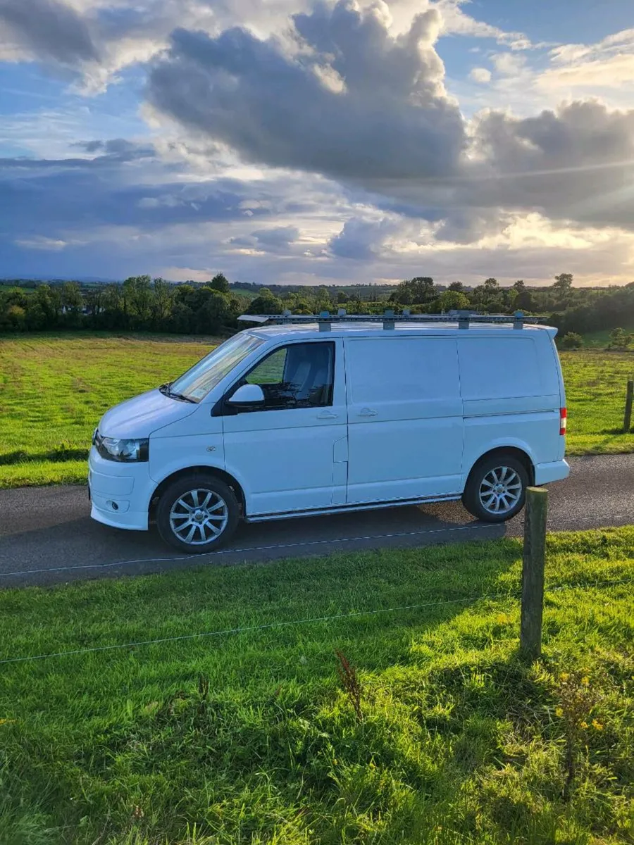 Volkswagen transporter - Image 2