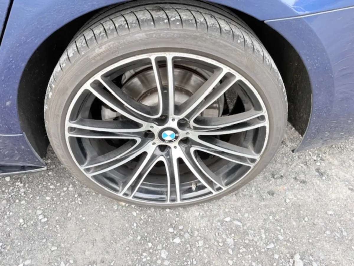 BMW 5-Series 2017 - Image 3