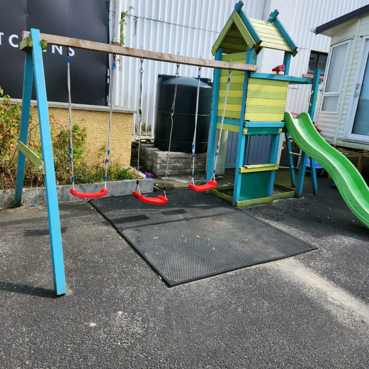Wooden swing and slide - Image 1