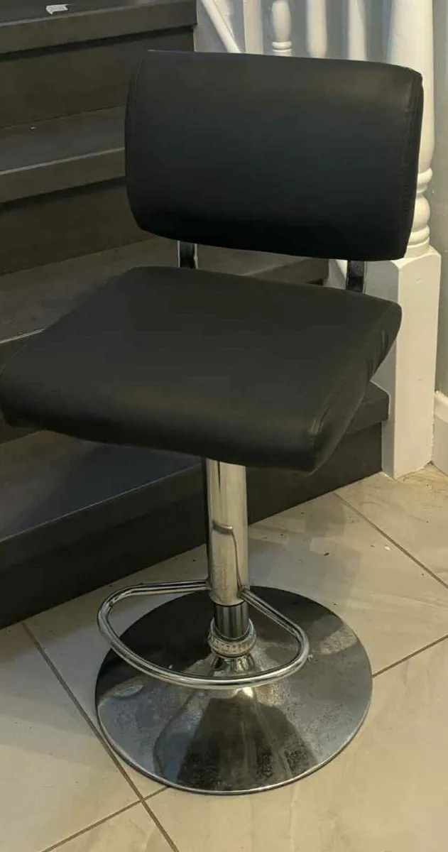 Bar/ Island  Stool
