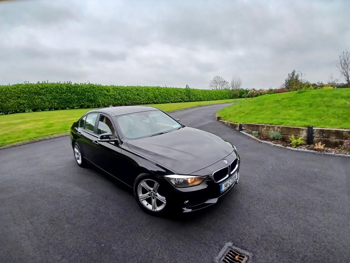 BMW 318D 3-Series 2014 - Image 3