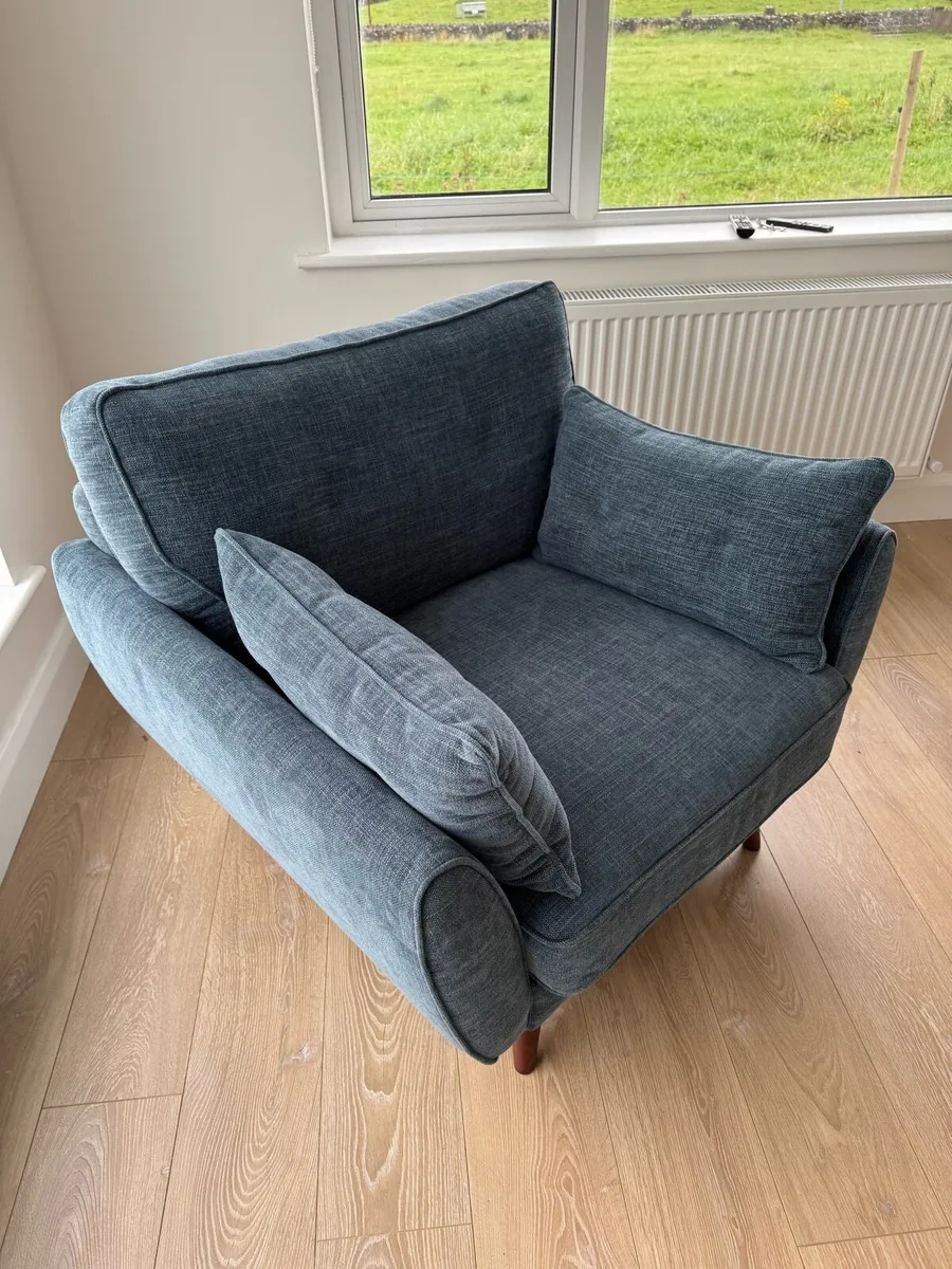 EZ Living Caoimhe Armchair - Image 1