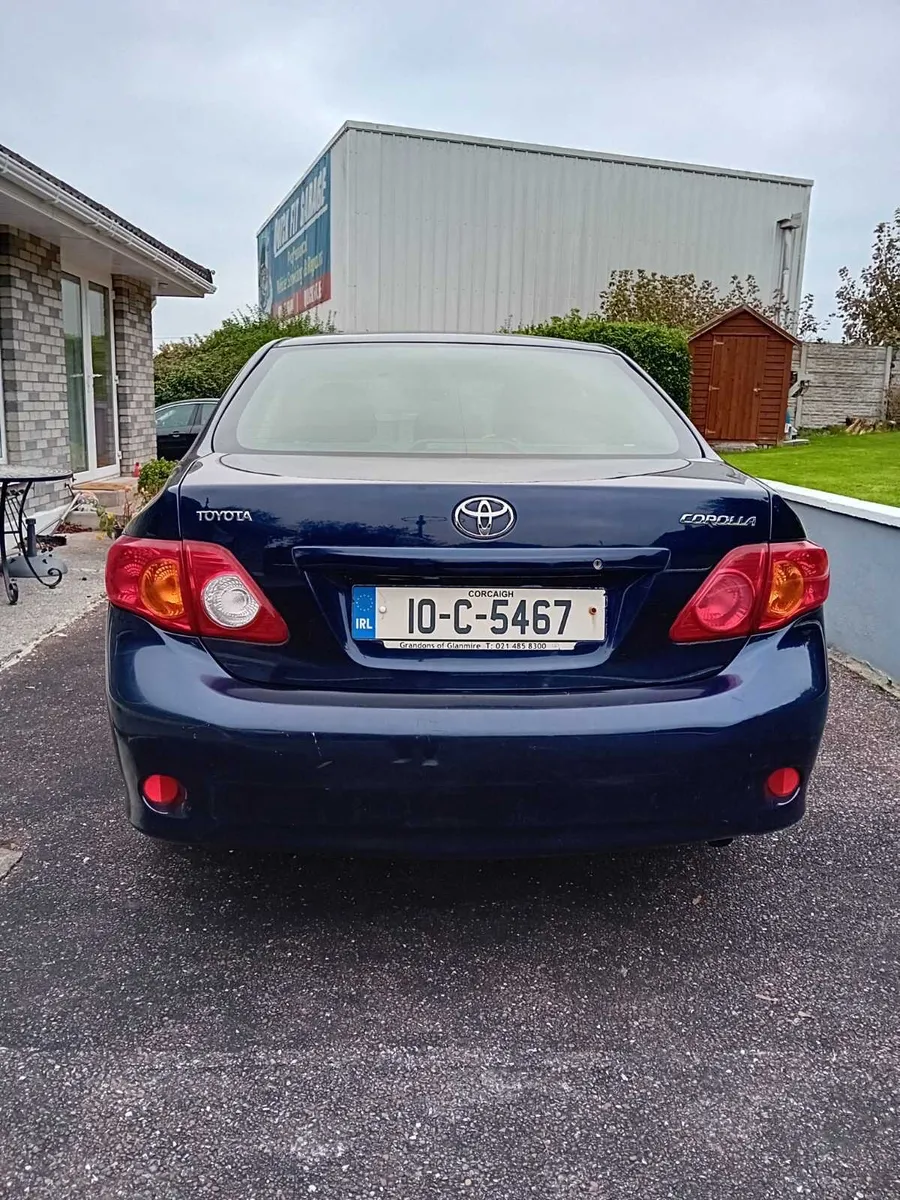 Toyota Corolla - Image 2