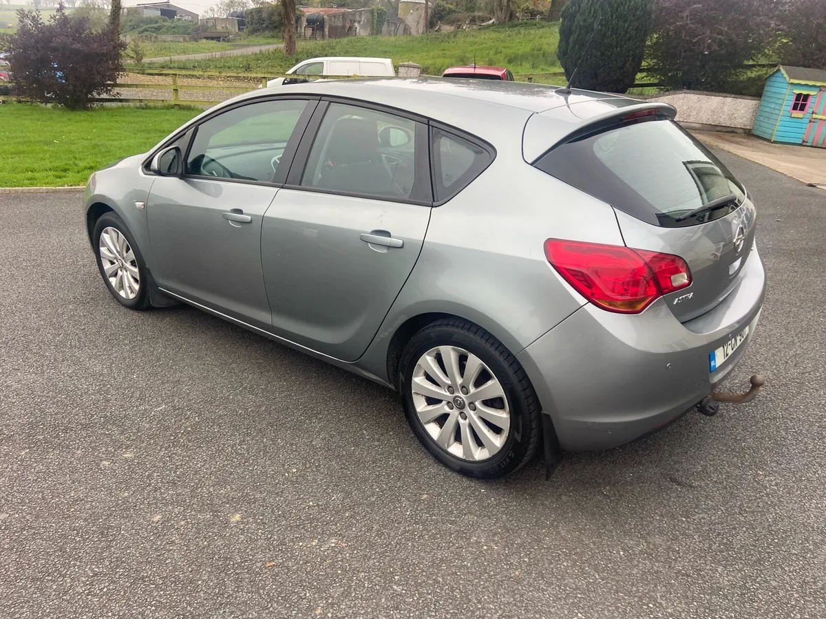 Opel Astra 1.7td €3500 - Image 4