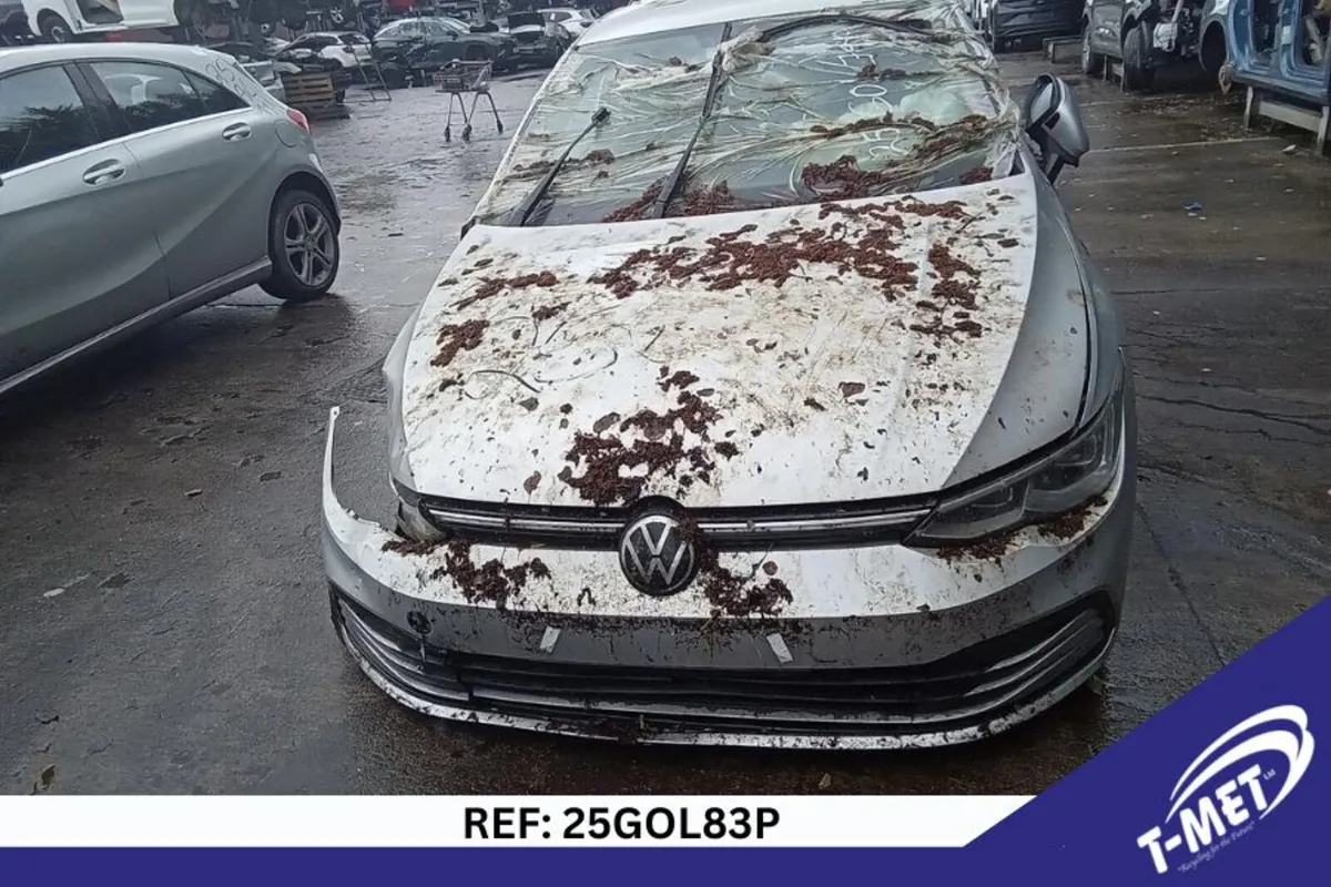 2023 VOLKSWAGEN GOLF BREAKING FOR PARTS - Image 2
