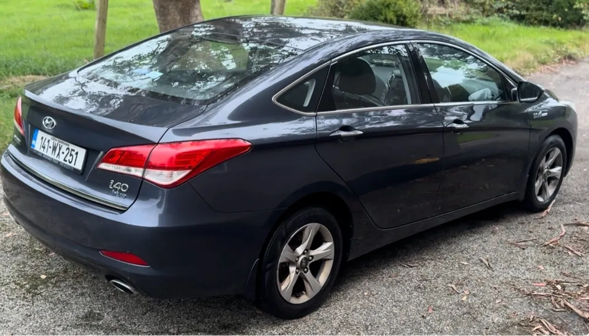 Hyundai i40 Executive - Image 4