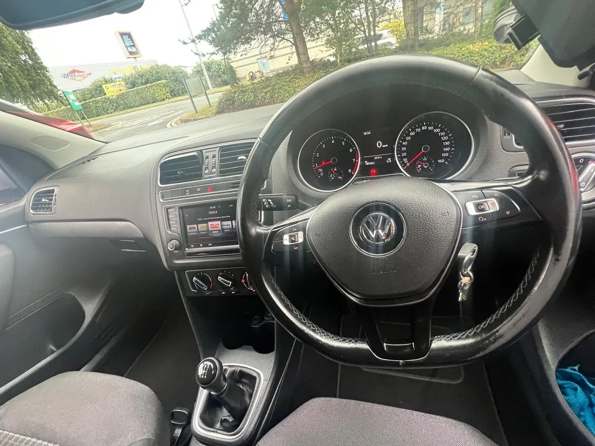 Volkswagen Polo 2014 - Image 4
