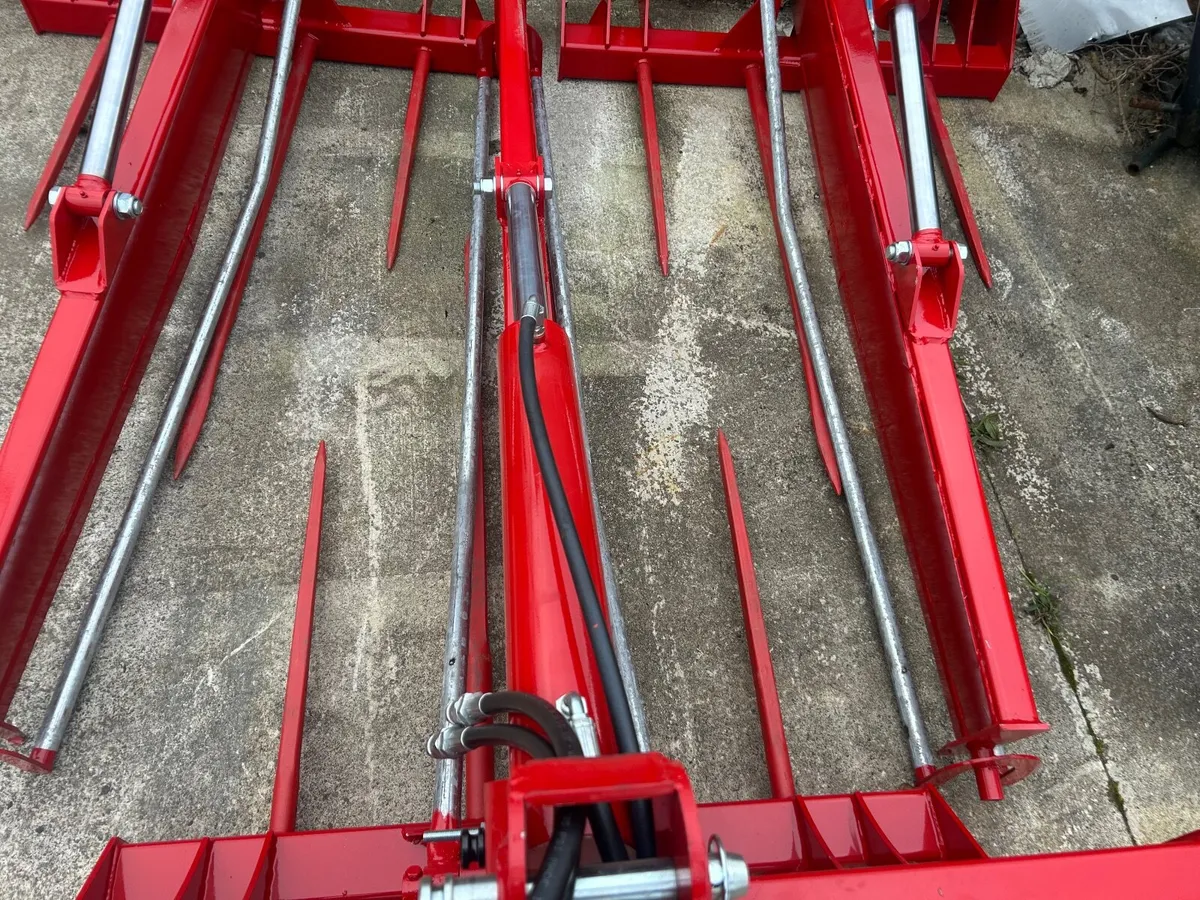 New Belmac bale splitter - Image 2