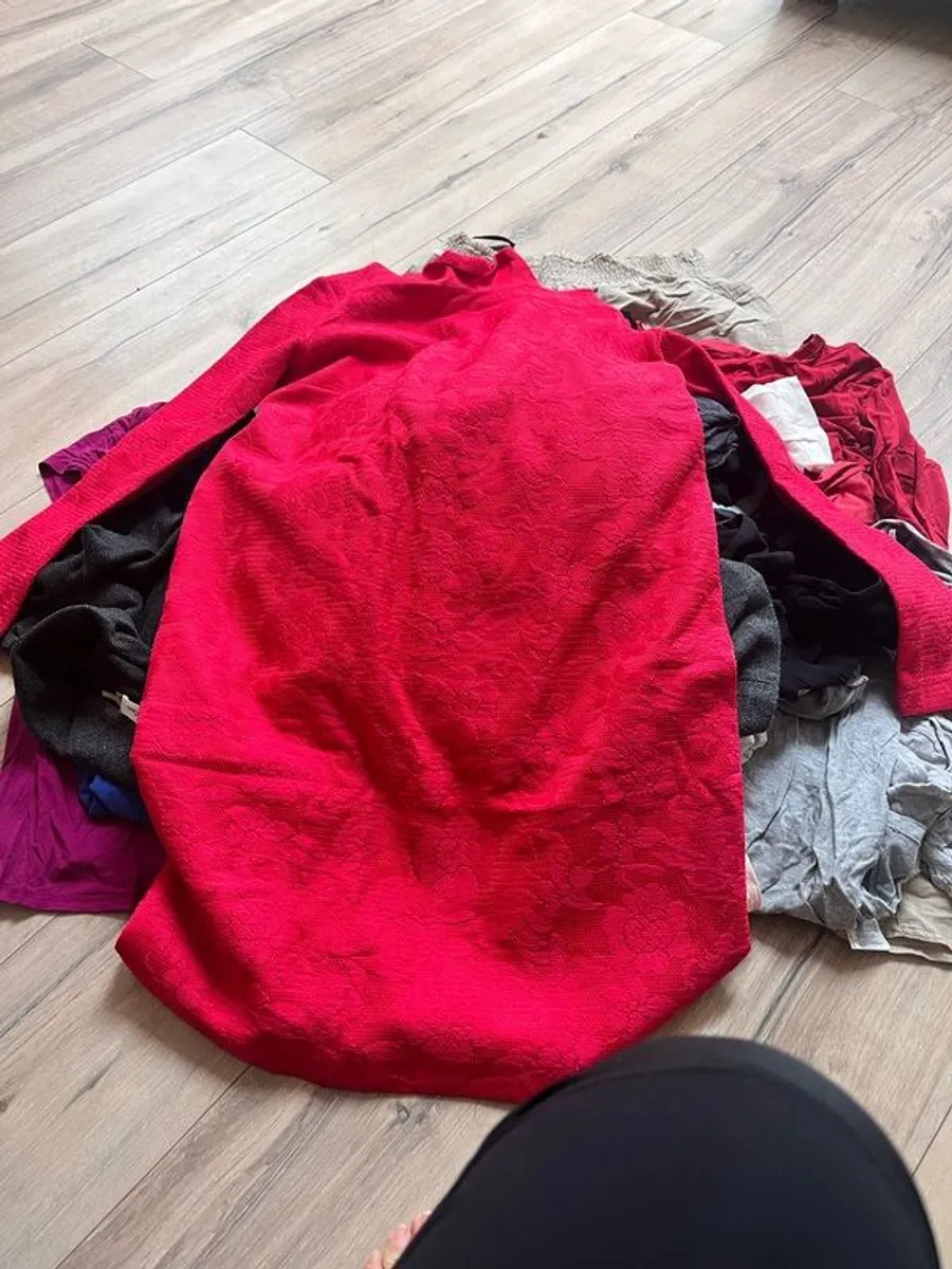 maternity clothes - Image 2