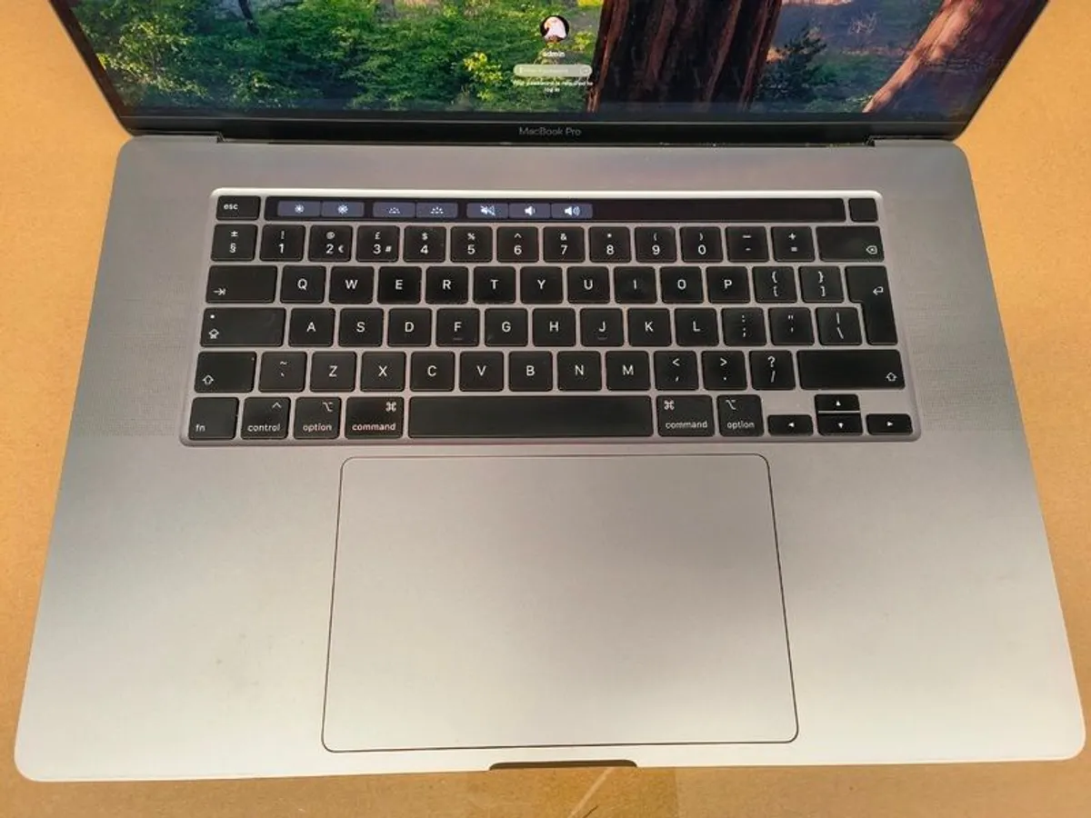 2018 Apple MacBook Pro 15" A2141, Intel 6 Core i7 2.6GHz 32GB RAM 1TB SSD Space Gray (Battery Cycle: 6 Cycle) - Image 4