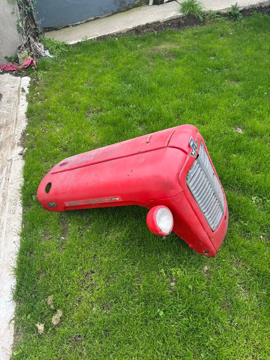 Bonnet for Massey 35