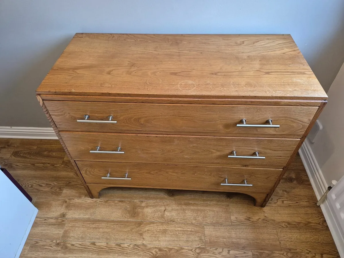 Chest of Drawers - Image 3