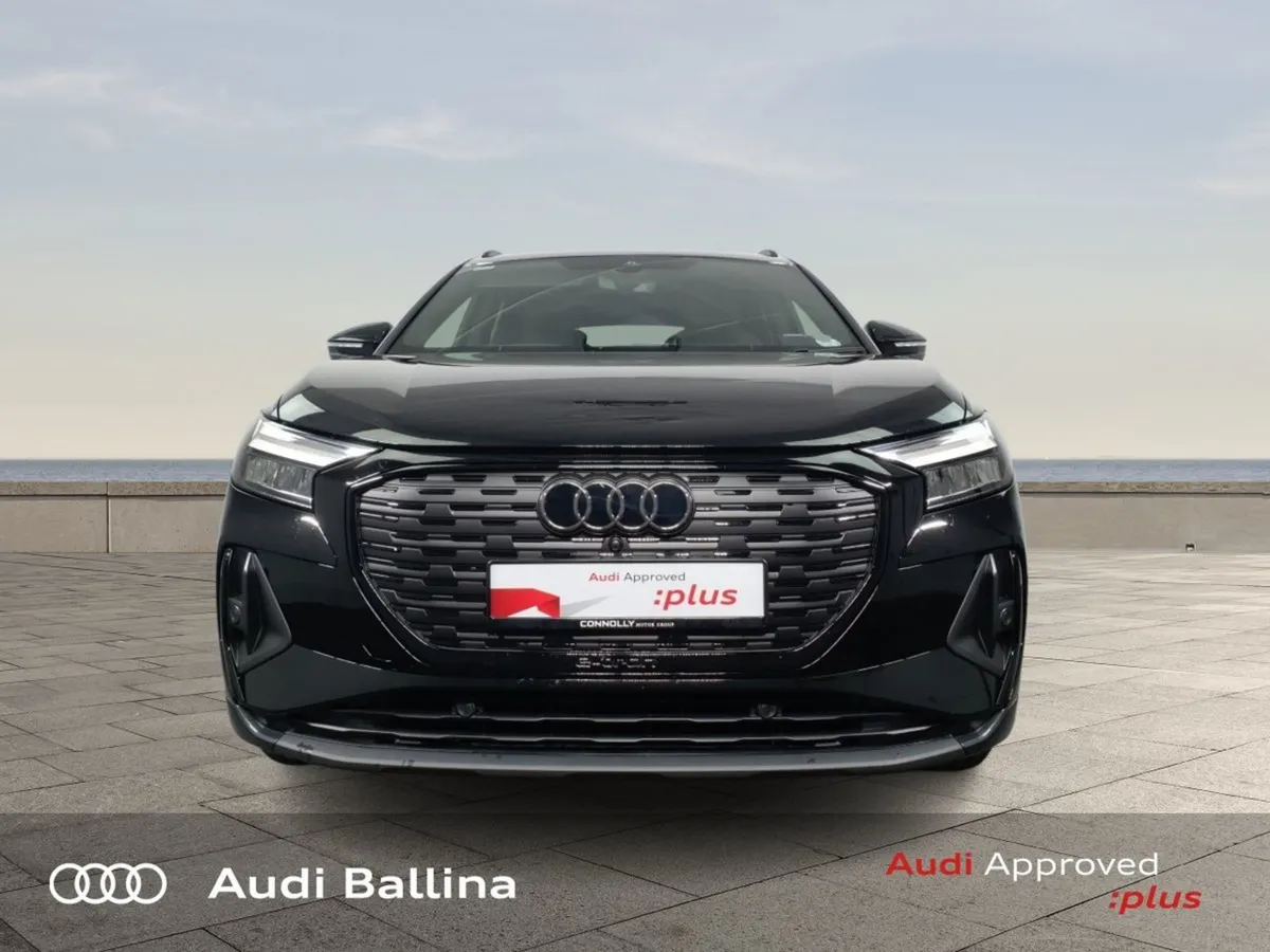 Audi Q4 E-tron S-line BLK Ed high Beam ambient Li - Image 4