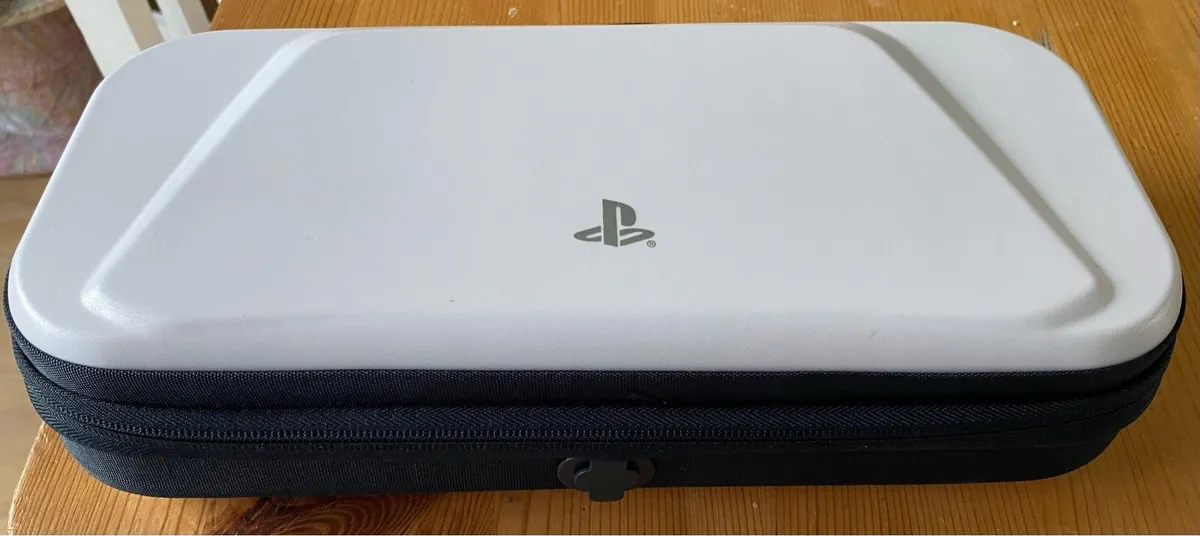 PlayStation portal case - Image 2