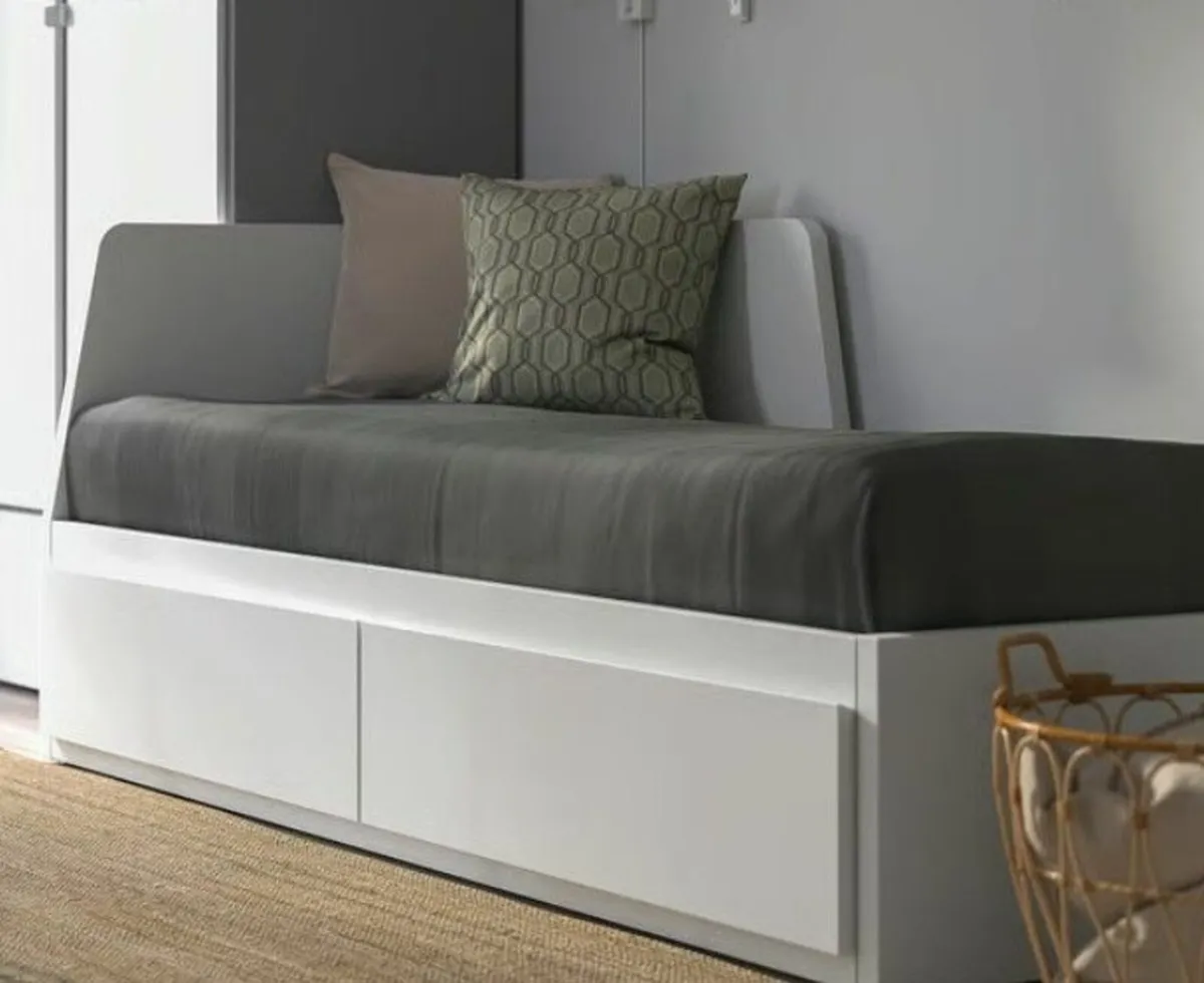 Day-bed single/double with 2 drawers/2 mattresses - Image 3