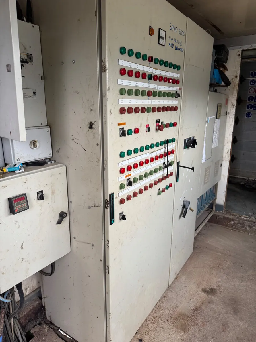 USED ELECTRICAL PANELS - Image 1