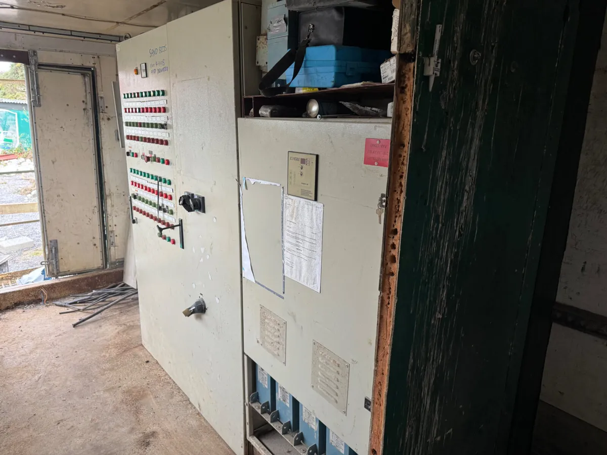 USED ELECTRICAL PANELS - Image 4
