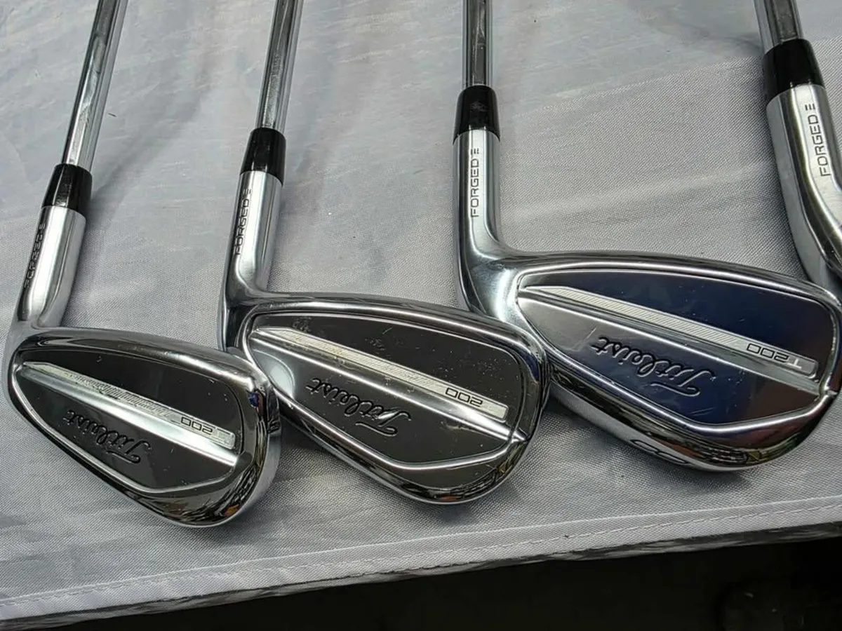 Titleist T200 5-PW 2023 - Image 2