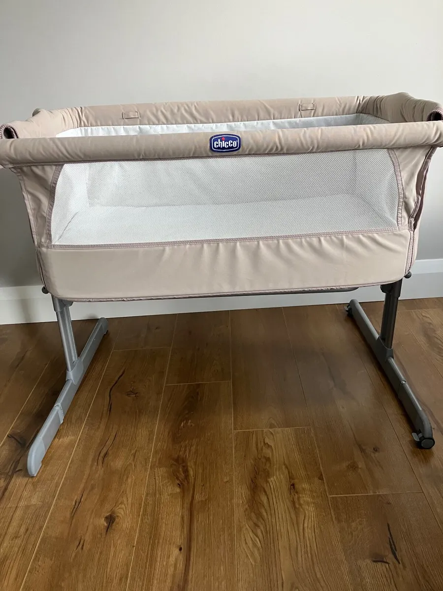 Chicco next2me CoSleeper Crib - Image 3