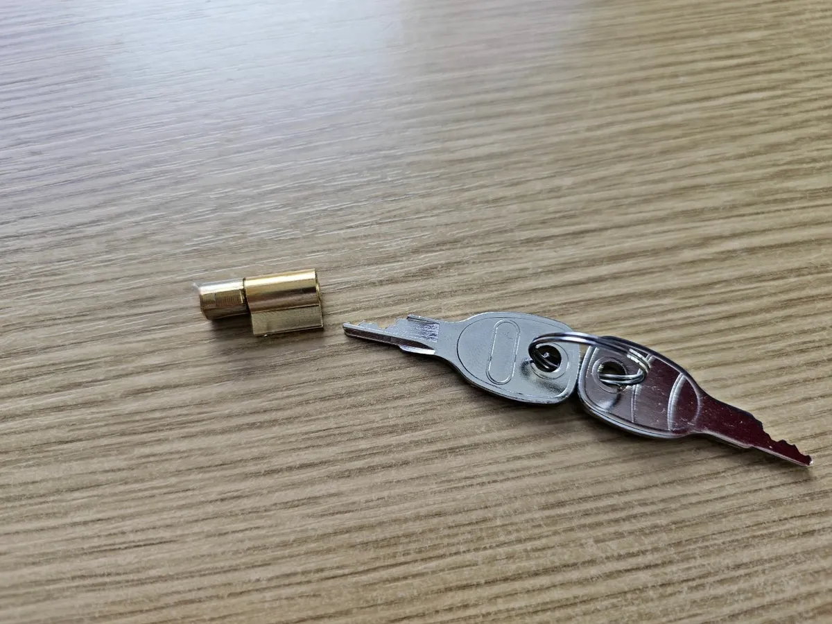 Trailer lock - Image 1