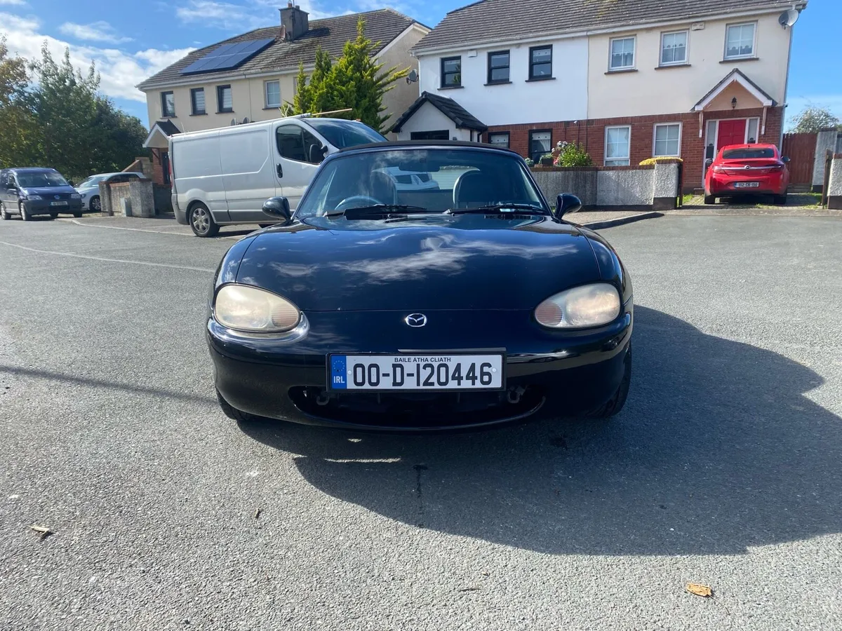 Car - Image 1