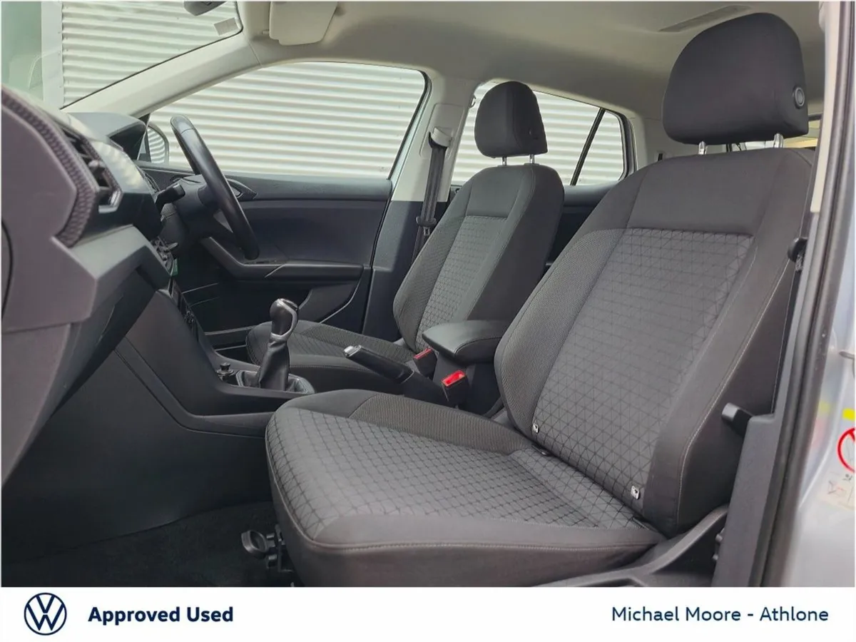 Volkswagen T-Cross Life 1.0 TSI 95bhp - Image 4