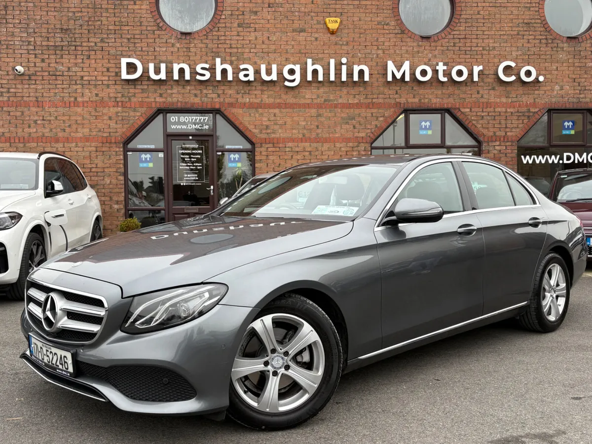 171 Mercedes-Benz E220 SE Auto - Image 1