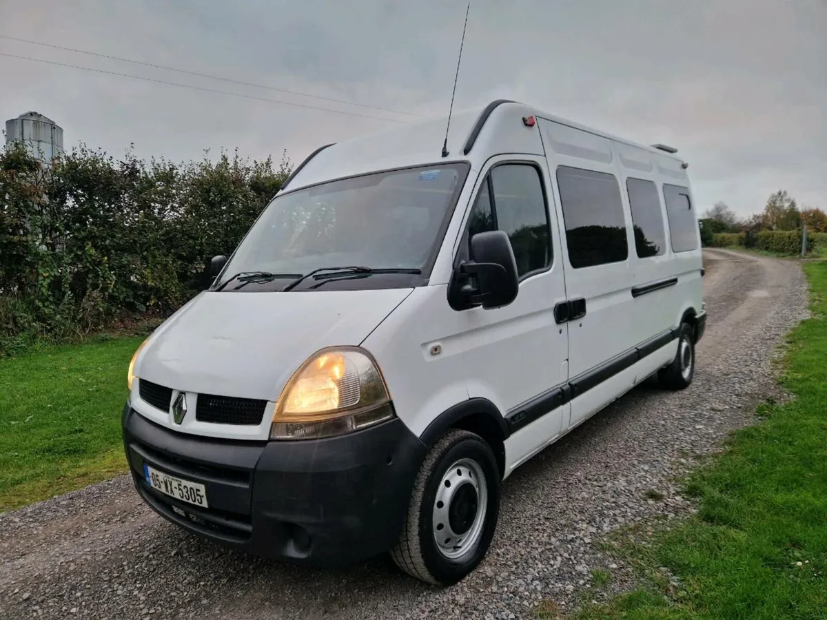 05 Renault master Camper - Image 4