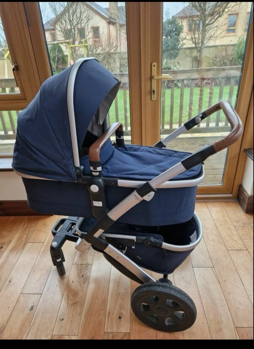 Pram & Buggy - Image 1