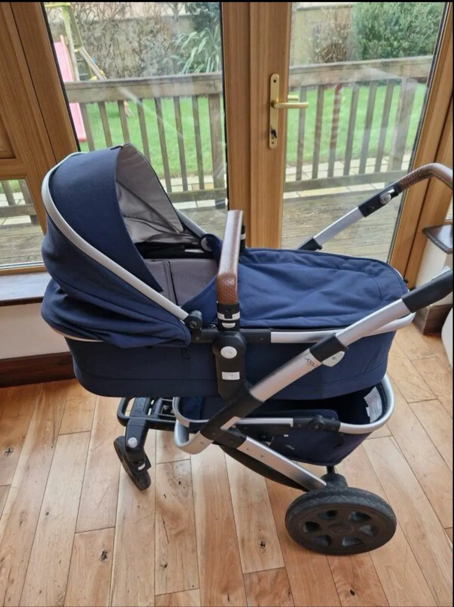 Pram & Buggy - Image 3