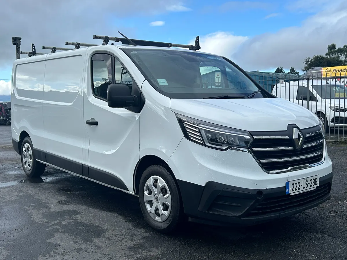 Renault Trafic 2022 - Image 1
