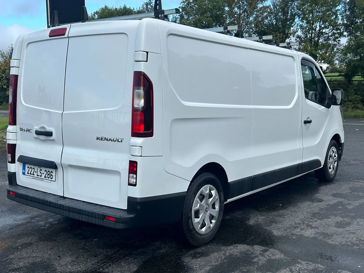 Renault Trafic 2022 - Image 4