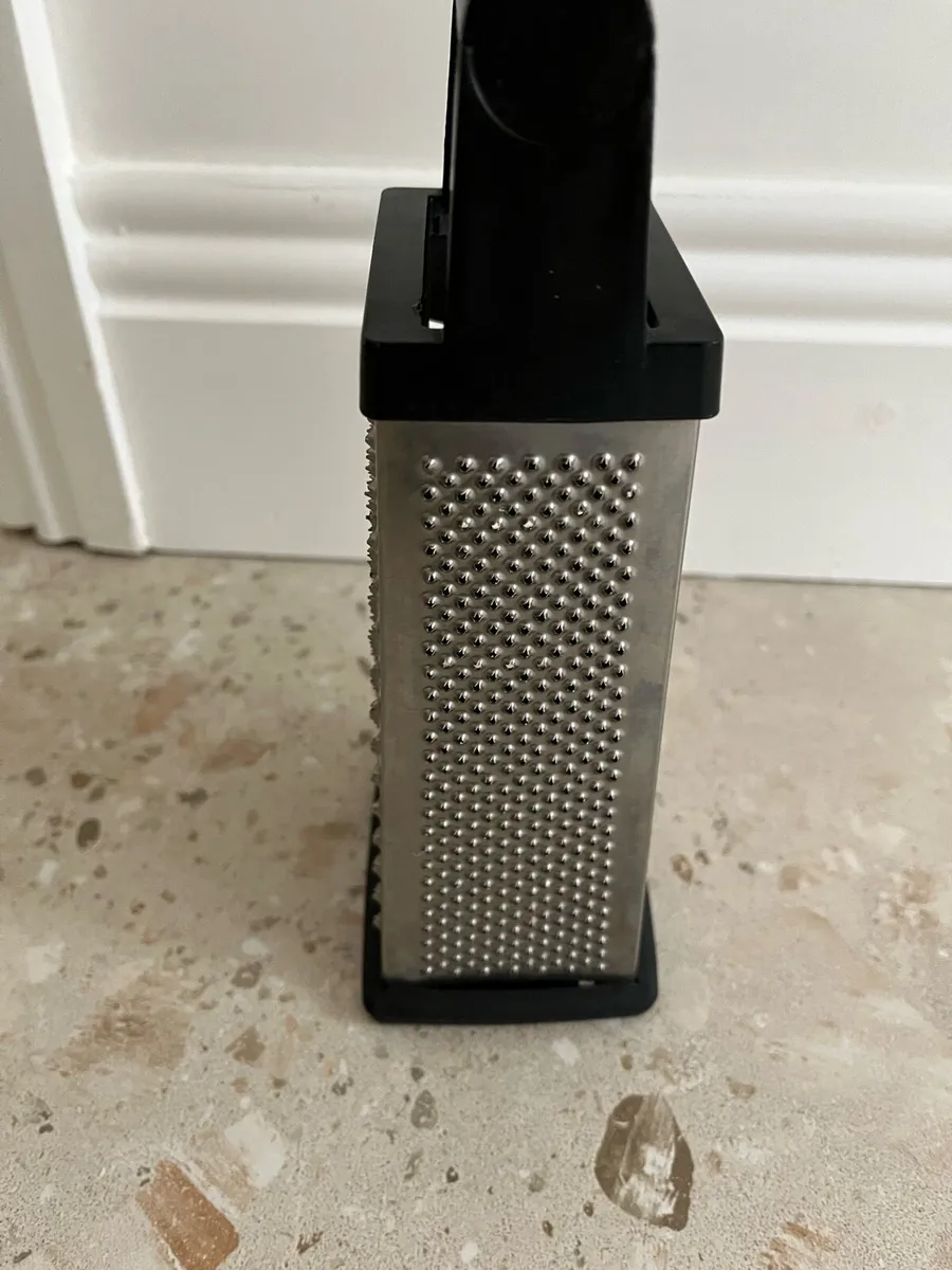 Cheese grater - Image 4