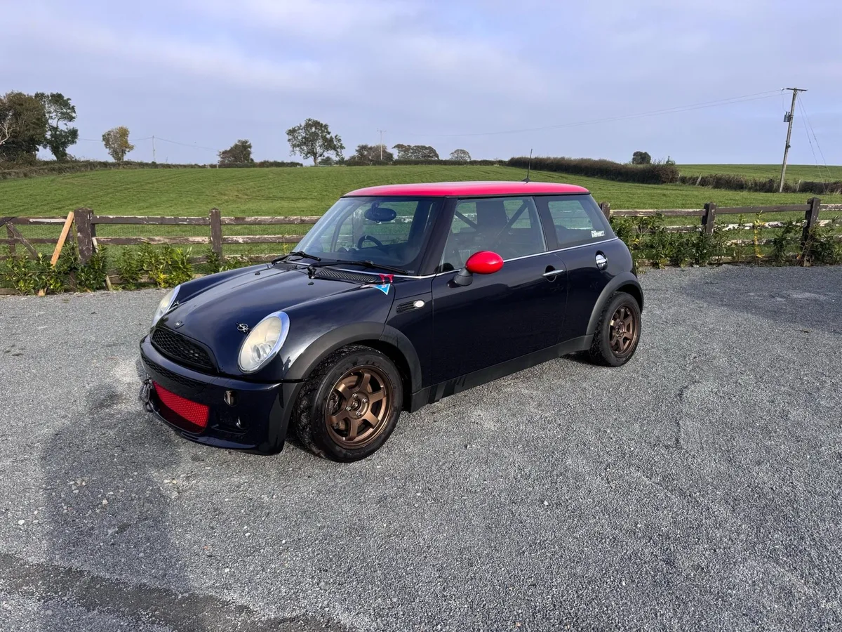 Mini r50 race/RSA car - Image 4