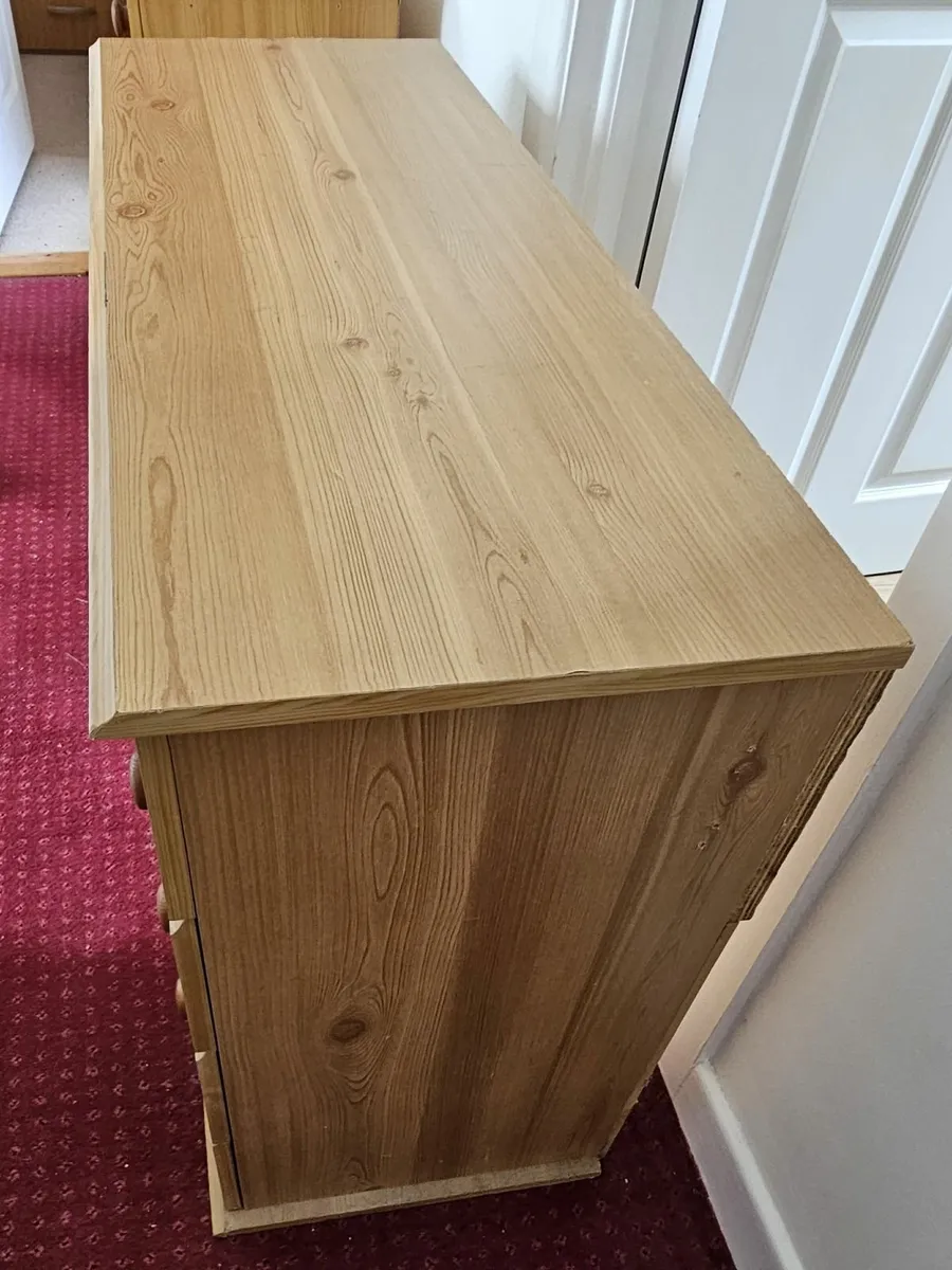 Chest of Drawers 8 drawers pine effect - Image 2