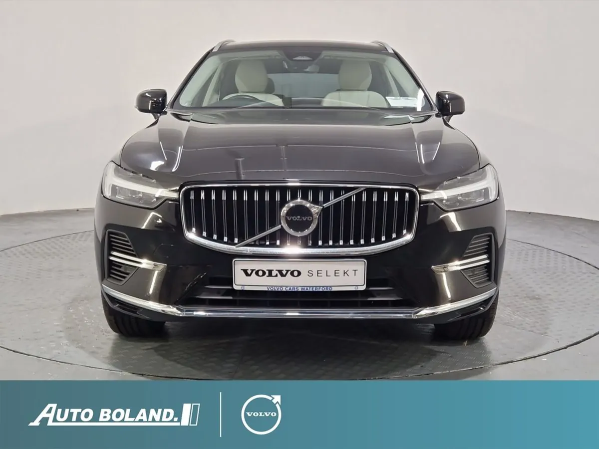 Volvo XC60 T6 Phev Inscription Exp AWD - Image 4