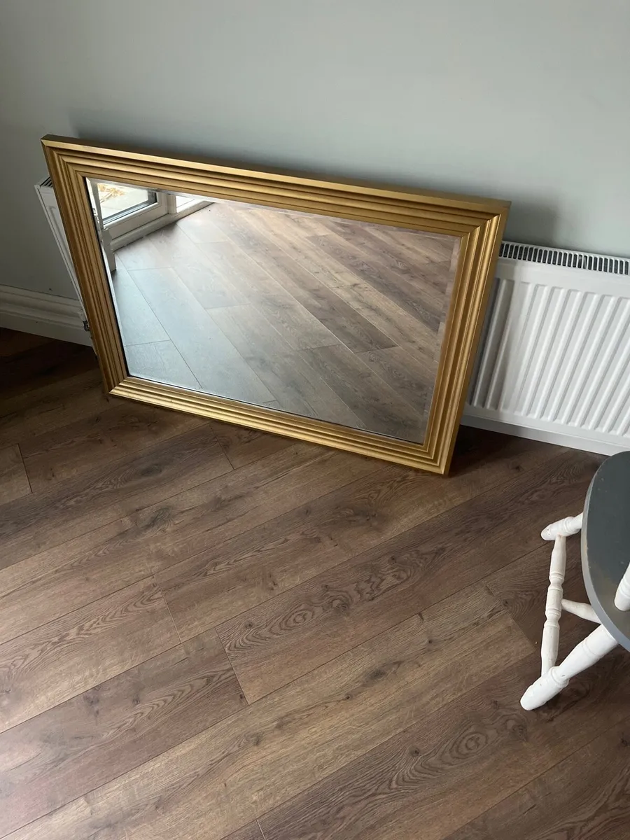 Mirror - Image 1