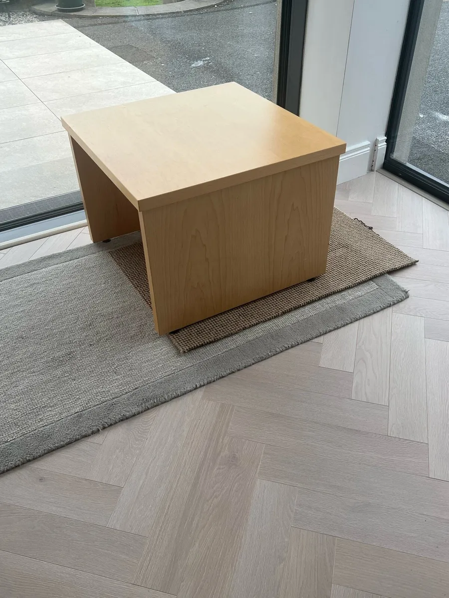 Office Table - Image 1