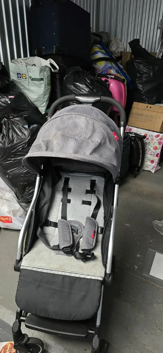 Babylo Auto One-Hand Fold Compact Stroller - Image 1