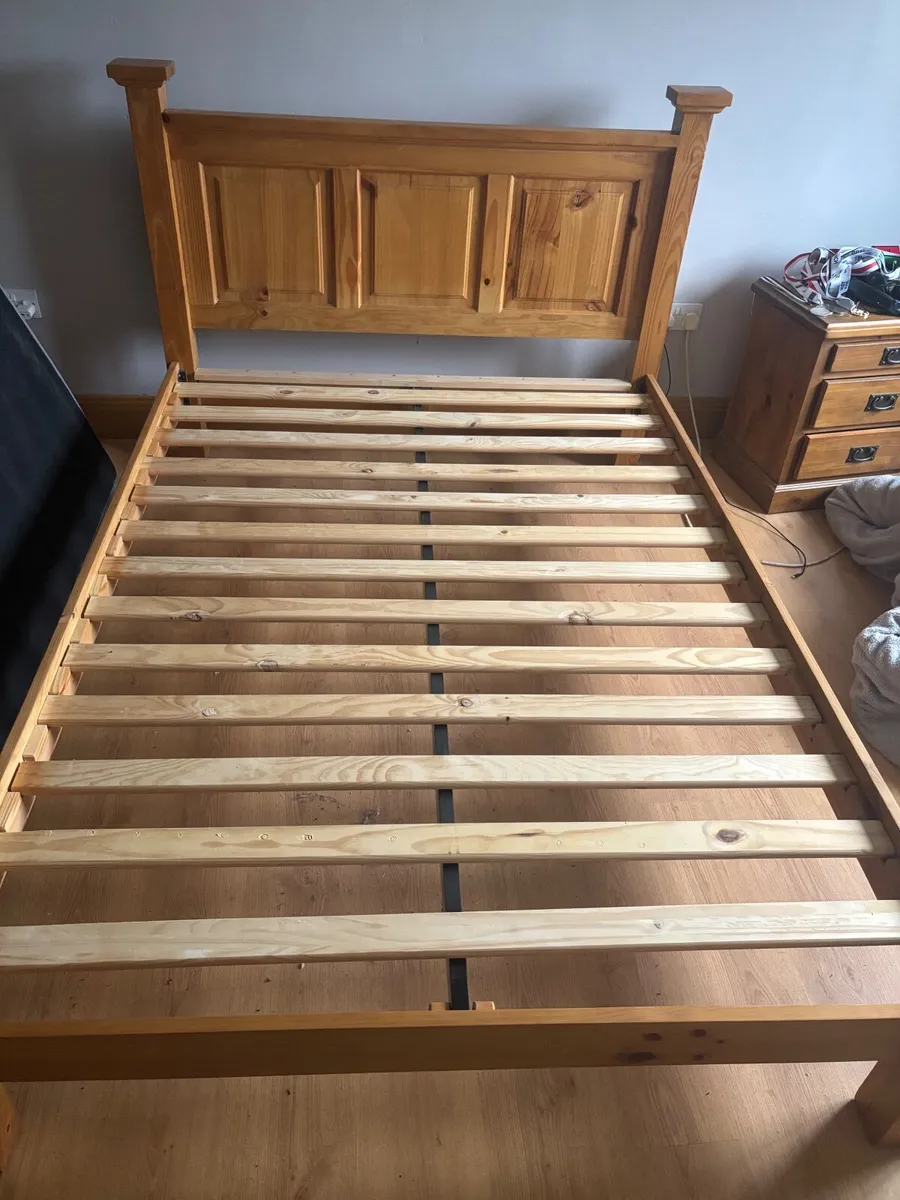 4ft 6 bed - Image 1