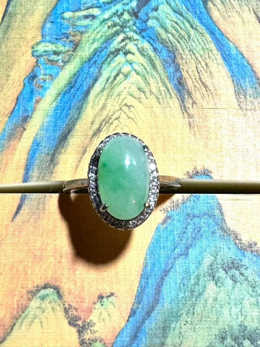 Natural Green Jade Ring – 20 EUR - Image 3