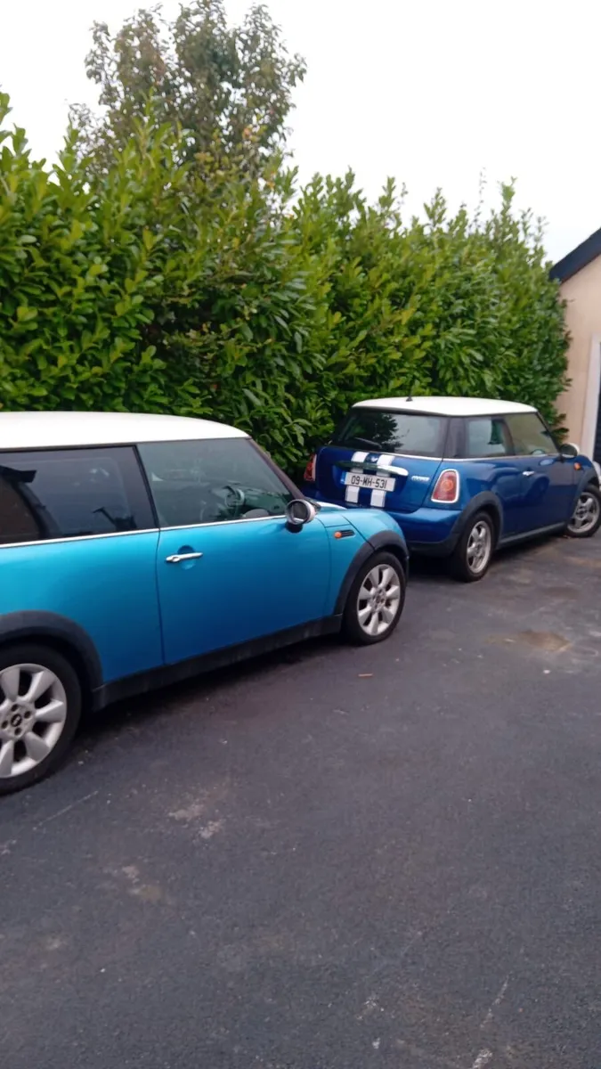 2 mini coopers (can be sold separately) - Image 1