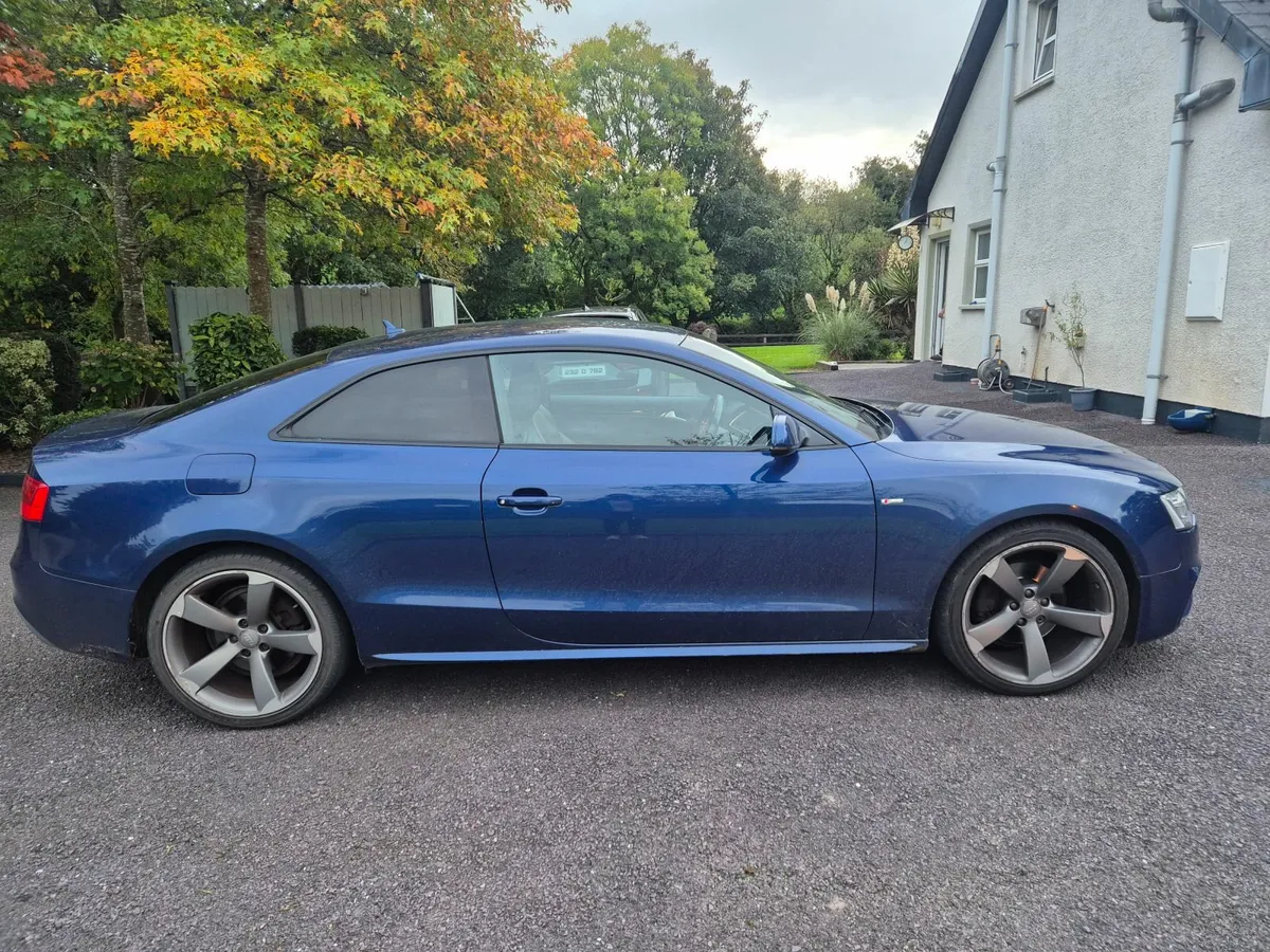 Audi A5 Coupe S-line Black Edition - Image 3