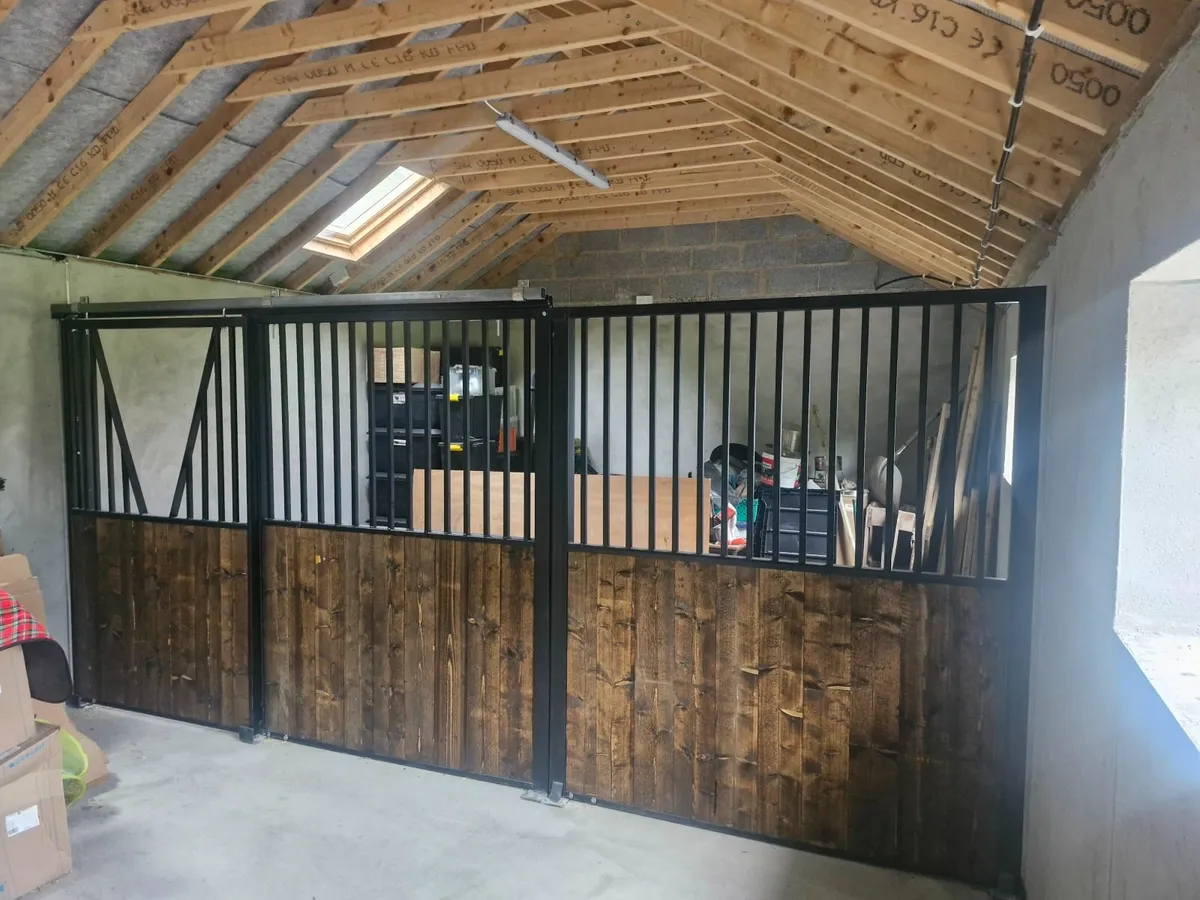 Stable doors - Image 2