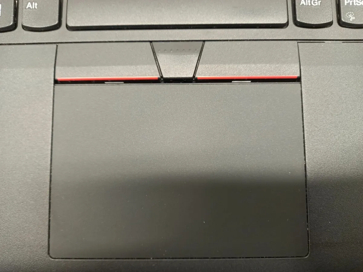 Online Auction Of A LENOVO ThinkPad T470 & More! - Image 4