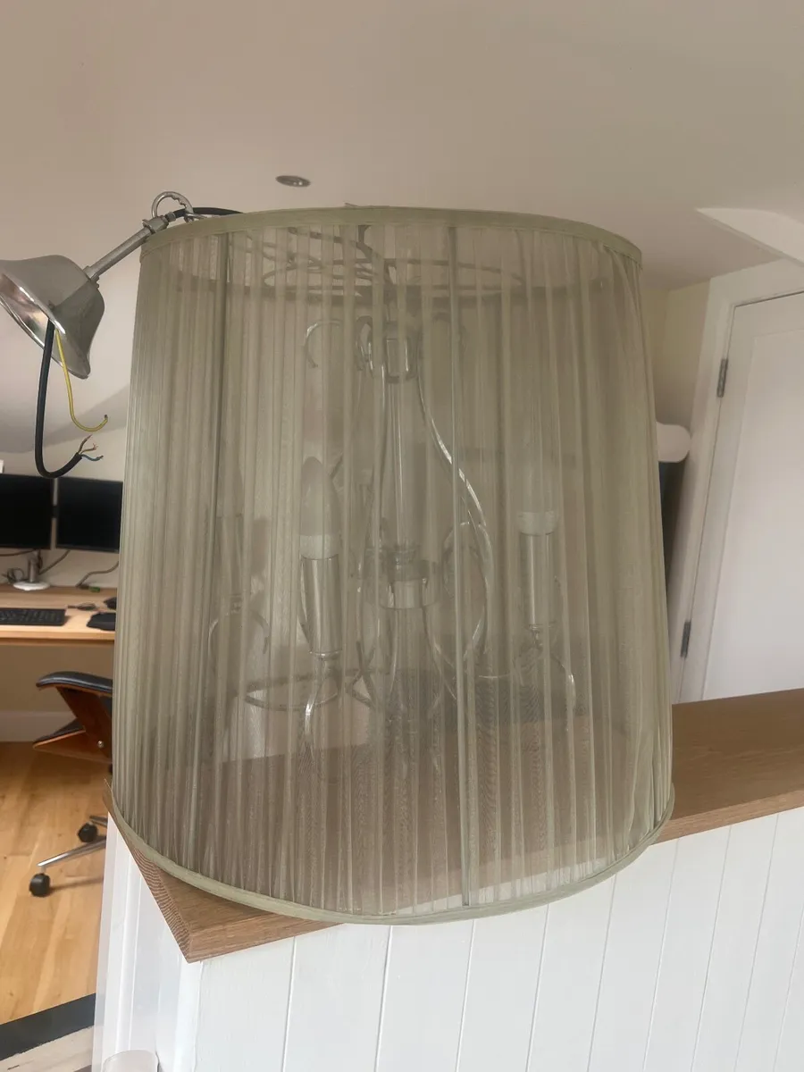 Stunning chandelier - Image 4