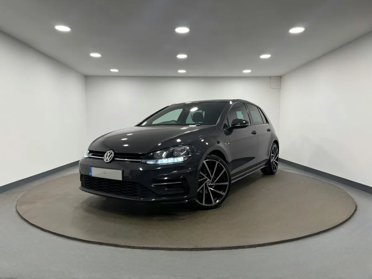2018 Volkswagen Golf 2.0 TDI R LINE - Image 2