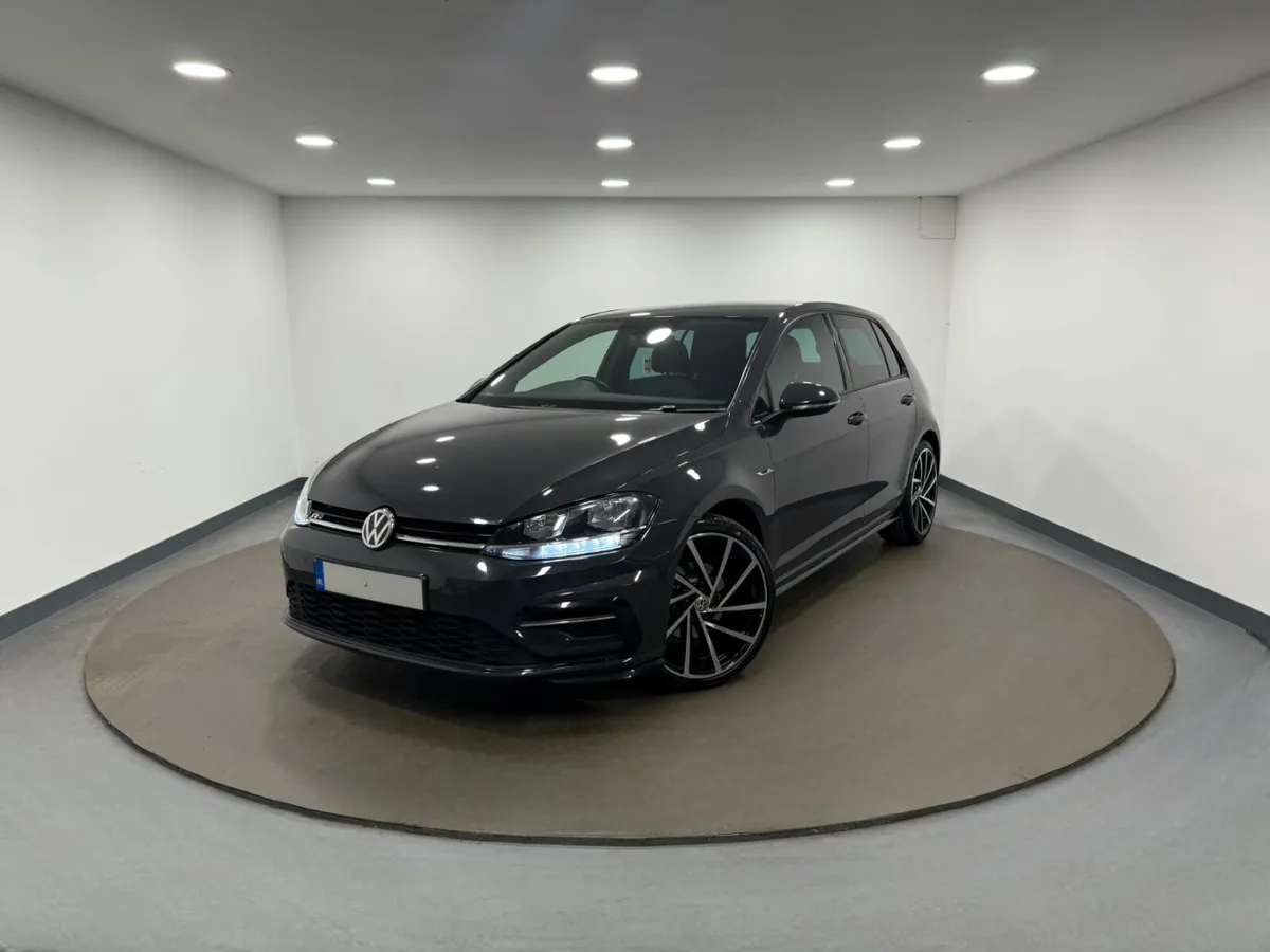 2018 Volkswagen Golf 2.0 TDI R LINE - Image 1