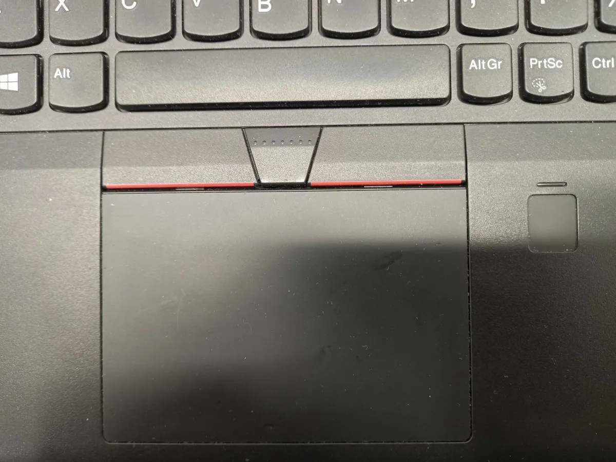 Online Auction Of A LENOVO ThinkPad T570 & More! - Image 4