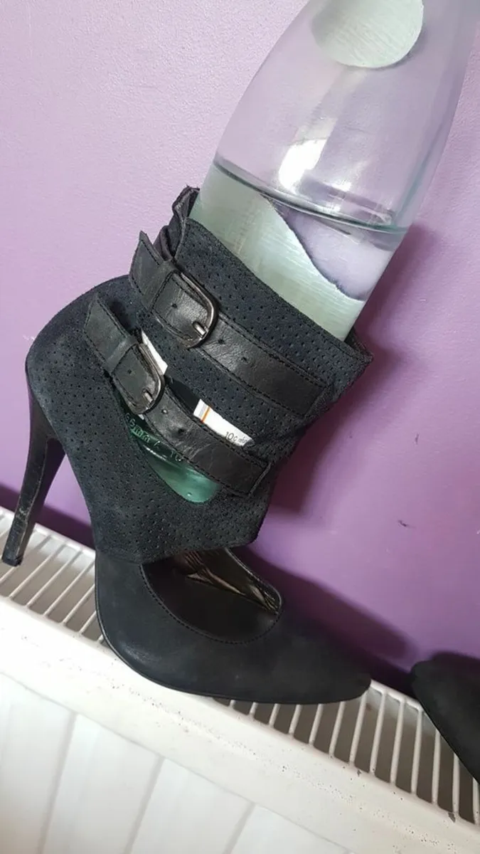 Next navy ankle shoes size 3 worn twice - Image 3